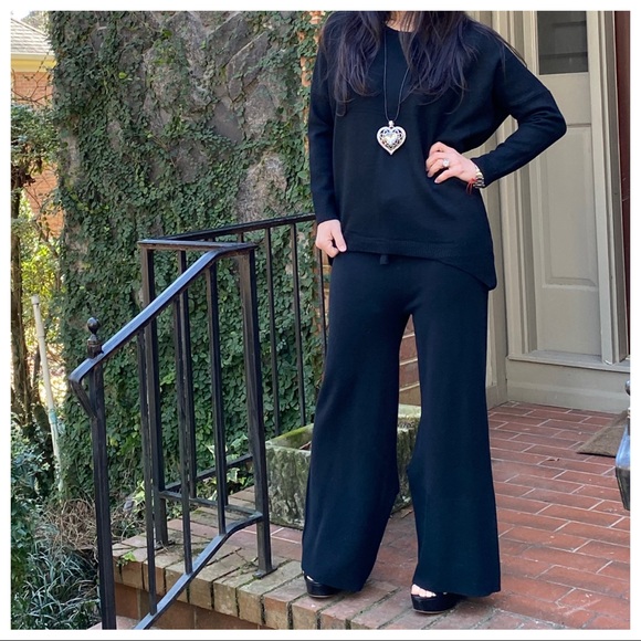 ShopEvelynne Sweaters - #15 ✨PARIS✨Black high low loose fit sweater